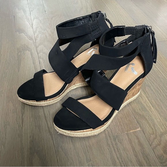 Report Shoes - Report Women's Black Strappy Cork Wedge Heel Sandal
